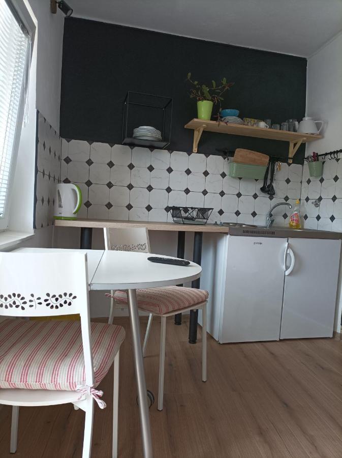 Apartment Seventh Continent ชิเบนิก ภายนอก รูปภาพ